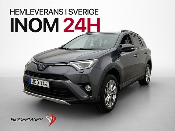 Toyota RAV4 3 of 29