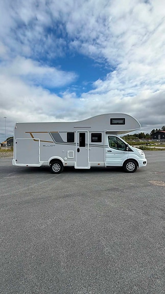Ford Ci Elliot 90M 2 of 20