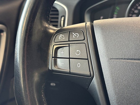 Volvo V60 15 of 18