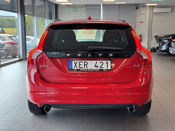 Volvo V60 4 of 18