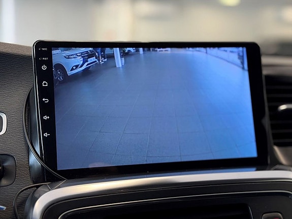 Volvo V60 16 of 18