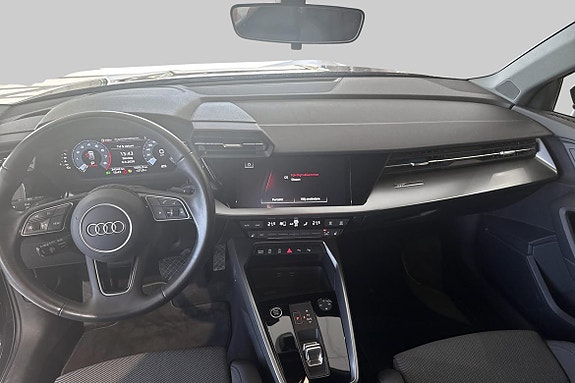 Audi A3 8 of 18