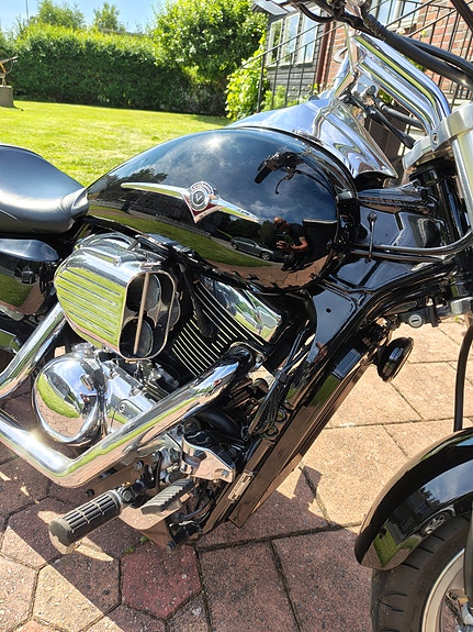 Kawasaki Vulcan 1600 Mean Streak 4 of 14