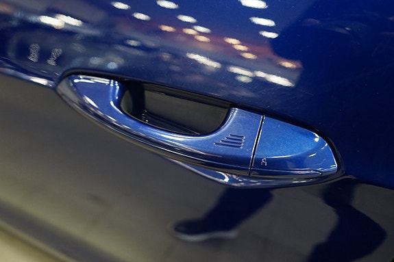 Ford S-MAX 9 of 24