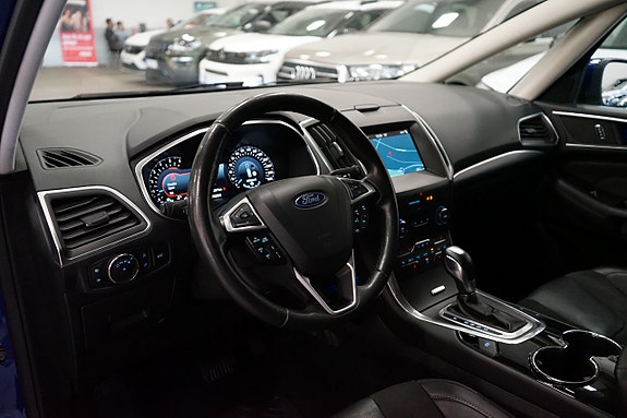 Ford S-MAX 10 of 24