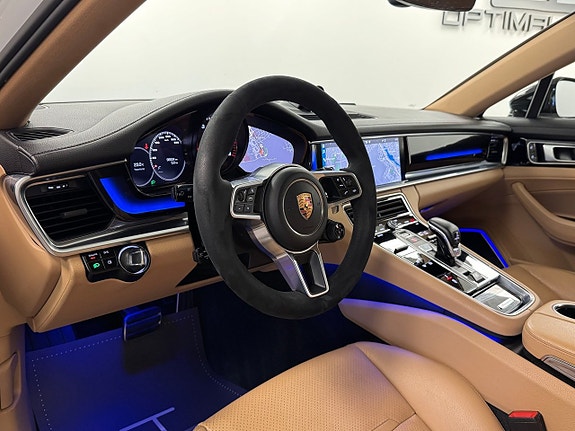 Porsche Panamera 4S 6 of 19