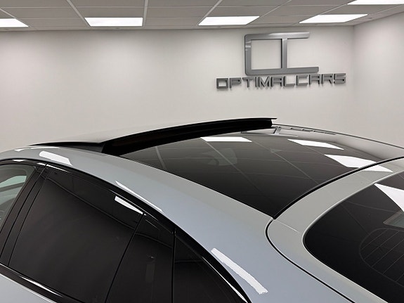 Porsche Panamera 4S 11 of 19