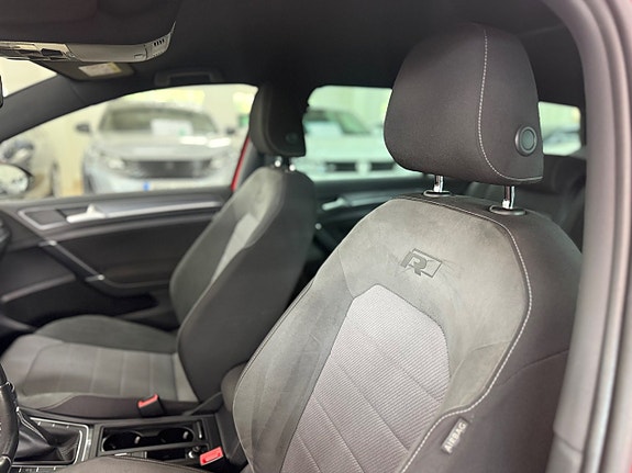 Volkswagen Golf I 9 of 26