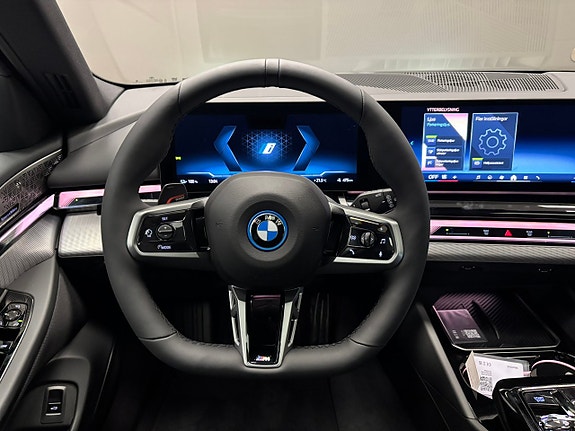 BMW i5 19 of 25