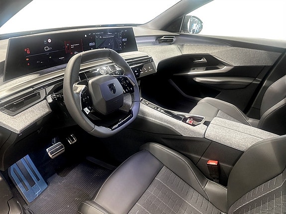Peugeot 5008 5 of 14