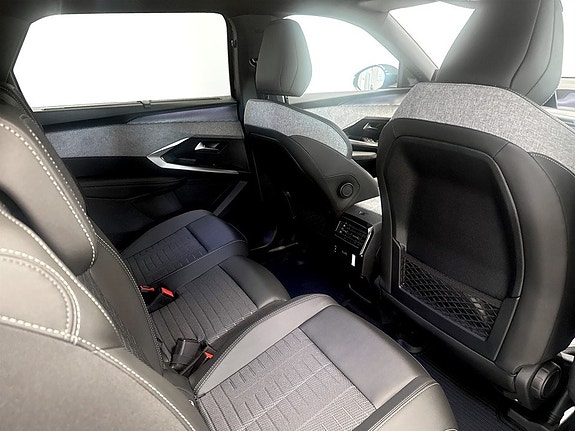 Peugeot 5008 7 of 14