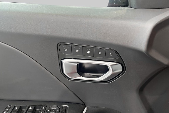 Kia K4 12 of 17