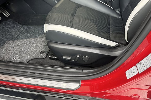 Kia K4 10 of 17