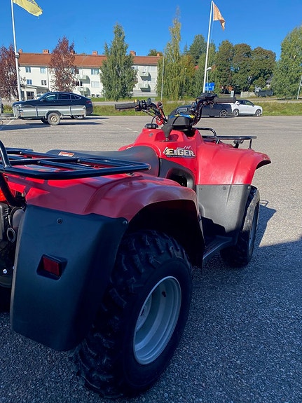 Suzuki LT 400 LT-A400FS 3 of 4