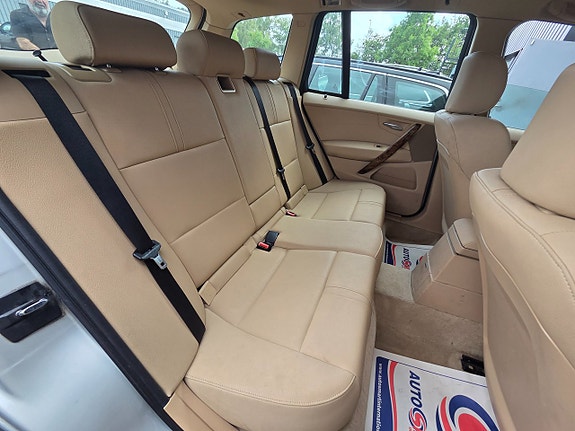 BMW X3 12 of 16