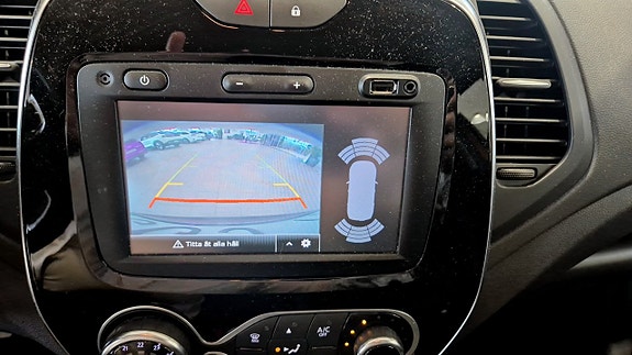 Renault Captur 9 of 12