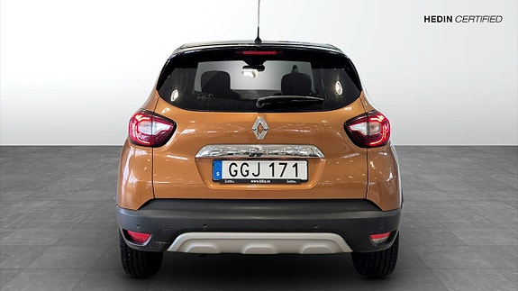 Renault Captur 6 of 12