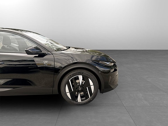 Peugeot 408 9 of 14