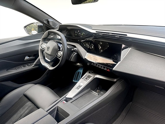 Peugeot 408 14 of 14