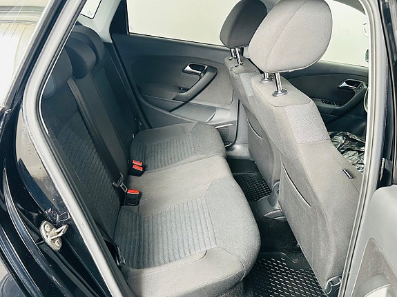 Volkswagen Polo 17 of 20