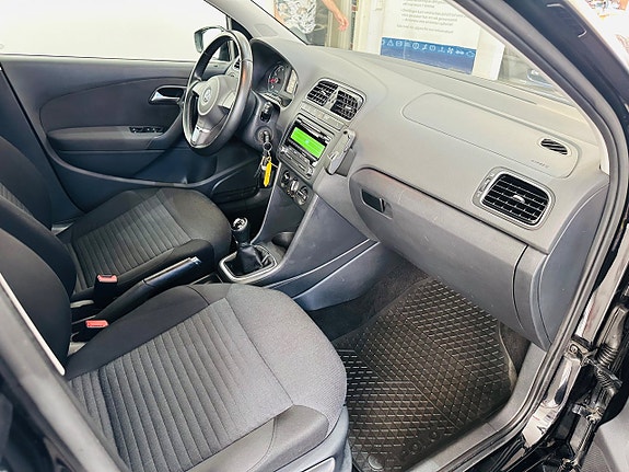 Volkswagen Polo 15 of 20