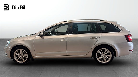 Skoda Octavia 3 of 15