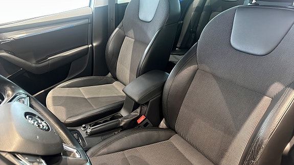 Skoda Octavia 11 of 15