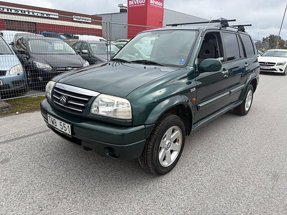 Suzuki Grand Vitara 2 of 27