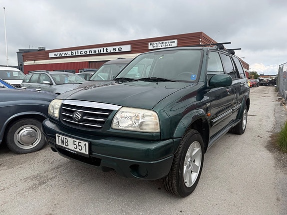 Suzuki Grand Vitara 12 of 27