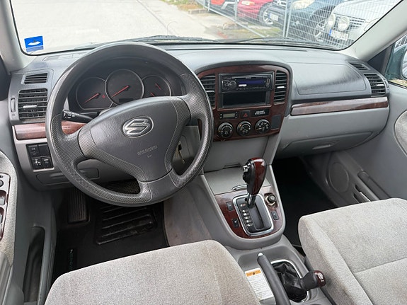 Suzuki Grand Vitara 19 of 27