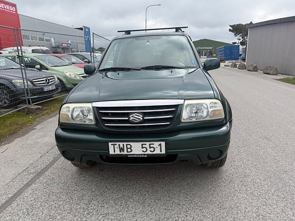 Suzuki Grand Vitara 3 of 27