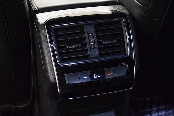 Skoda Superb 28 of 30