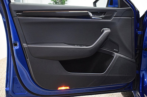 Skoda Superb 24 of 30