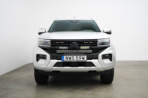 Volkswagen Amarok 25 of 27