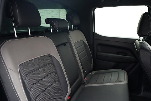 Volkswagen Amarok 20 of 27