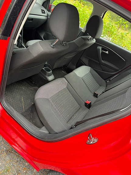 Volkswagen Polo 7 of 12