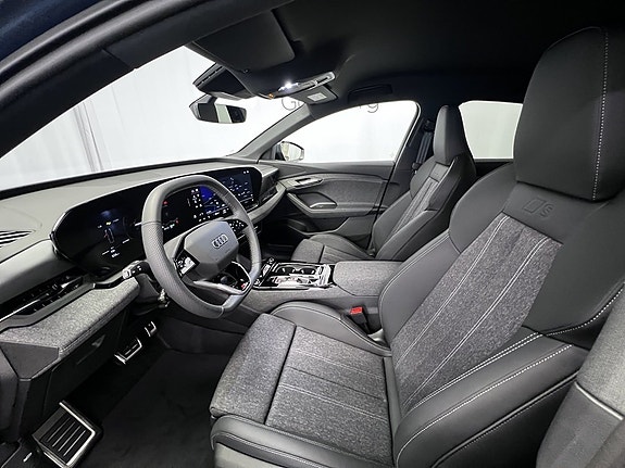Audi Q6 e-tron 8 of 16