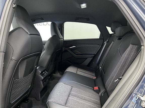 Audi Q6 e-tron 9 of 16