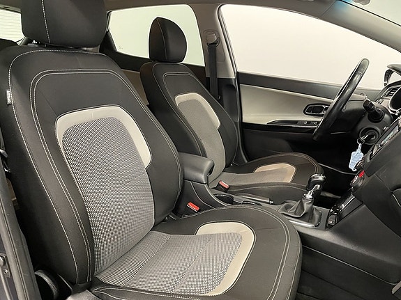 Kia Ceed 11 of 22
