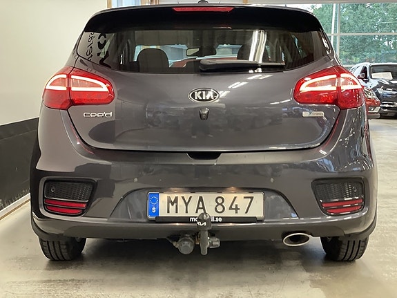 Kia Ceed 22 of 22