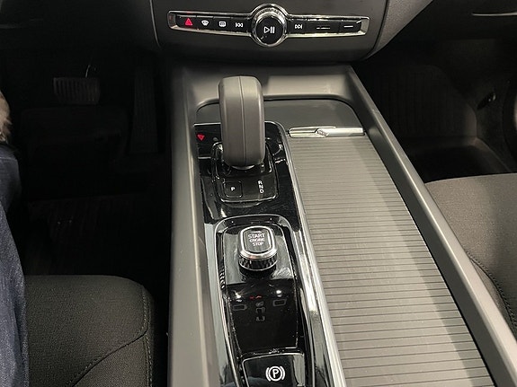 Volvo XC60 21 of 26