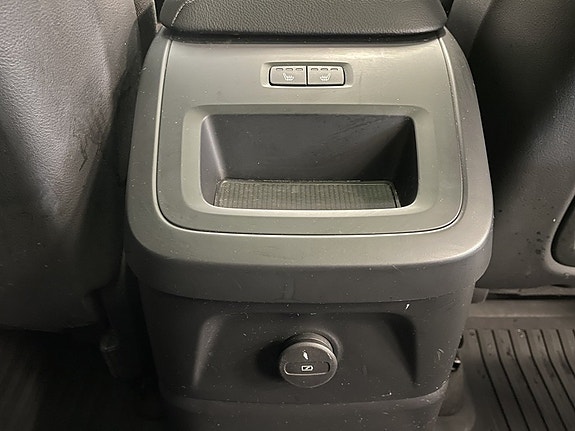 Volvo XC60 26 of 26