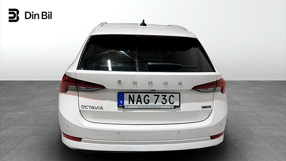Skoda Octavia 5 of 12