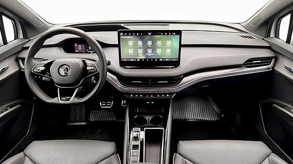 Skoda Enyaq 10 of 21