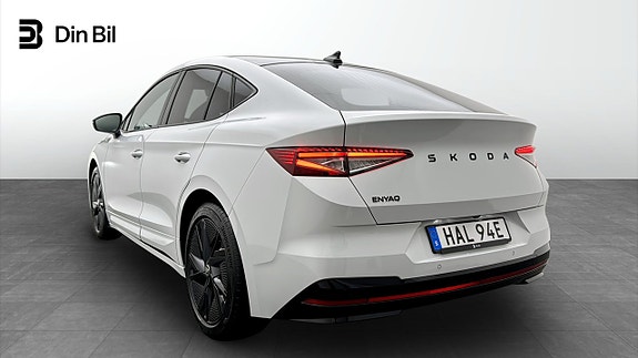 Skoda Enyaq 3 of 21