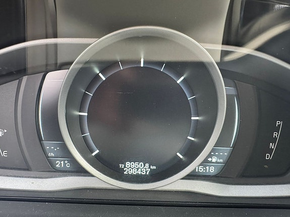Volvo XC70 7 of 16