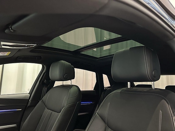 Audi Q8 e-tron 10 of 19