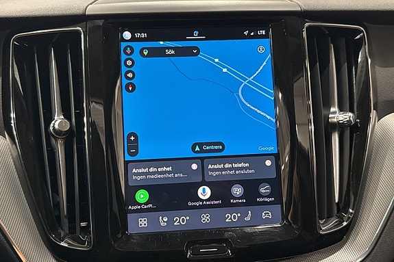 Volvo XC60 16 of 27