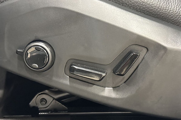 Volvo XC60 20 of 27