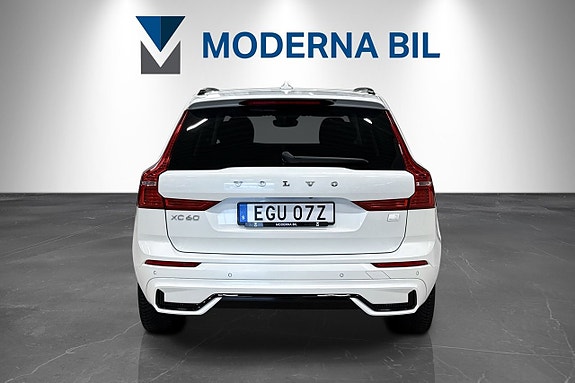 Volvo XC60 5 of 27
